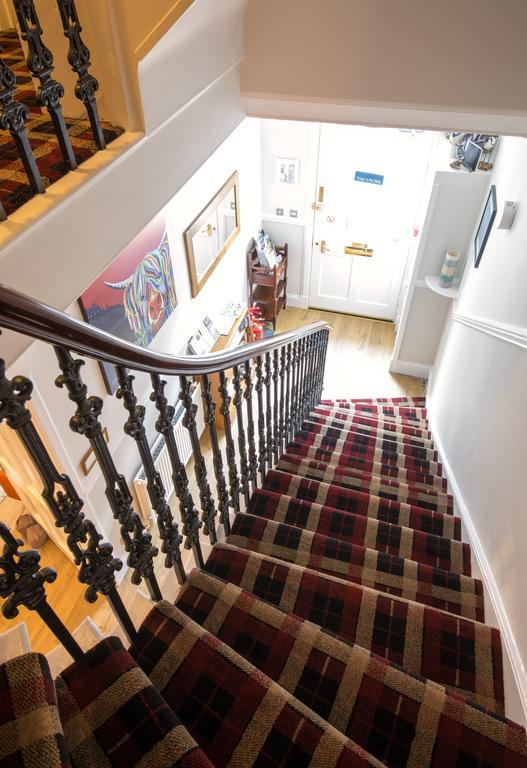 Munro Guest House Stirling Bagian luar foto
