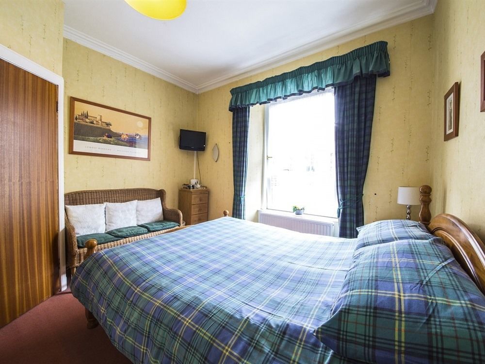 Munro Guest House Stirling Bagian luar foto